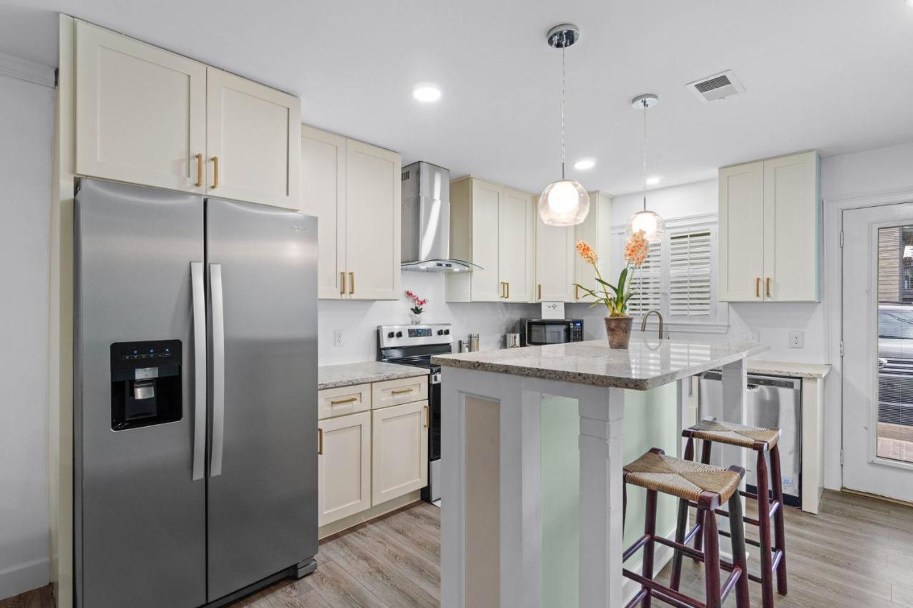 Helena'S Place, Fully Renovated Exclusive End Unit Townhouse Destin Exterior photo